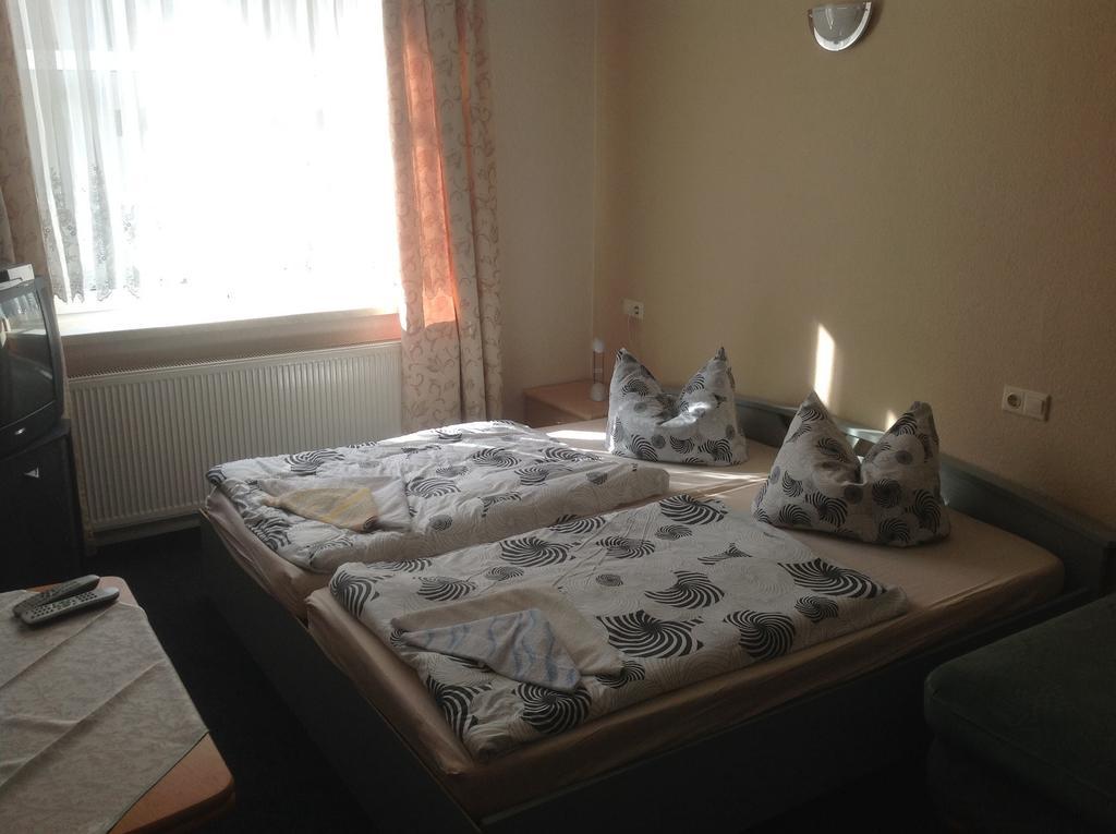 מלון Wittenberg Gasthof Stadt Brandenburg חדר תמונה